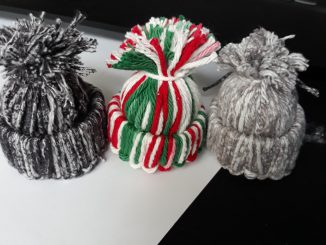 Mini Yarn Hats Craft