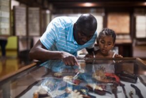 Museum Dad & Daughter Image