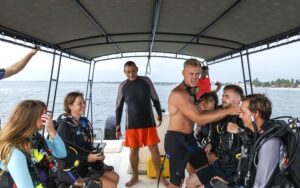 More People On Dive Boat Image